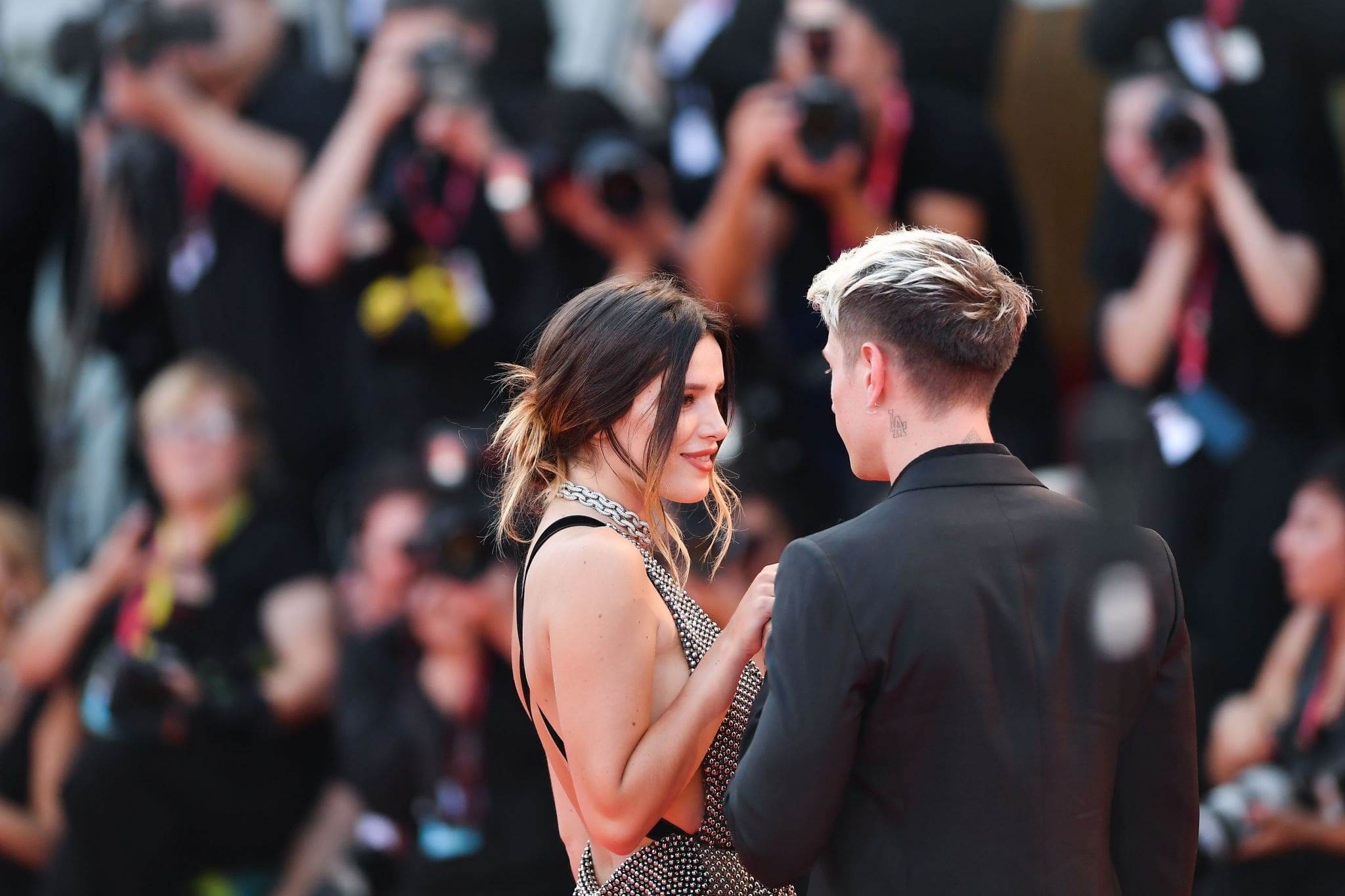 bellathornedaily_jokerpremiere_venicefilmfestival_289229.jpg