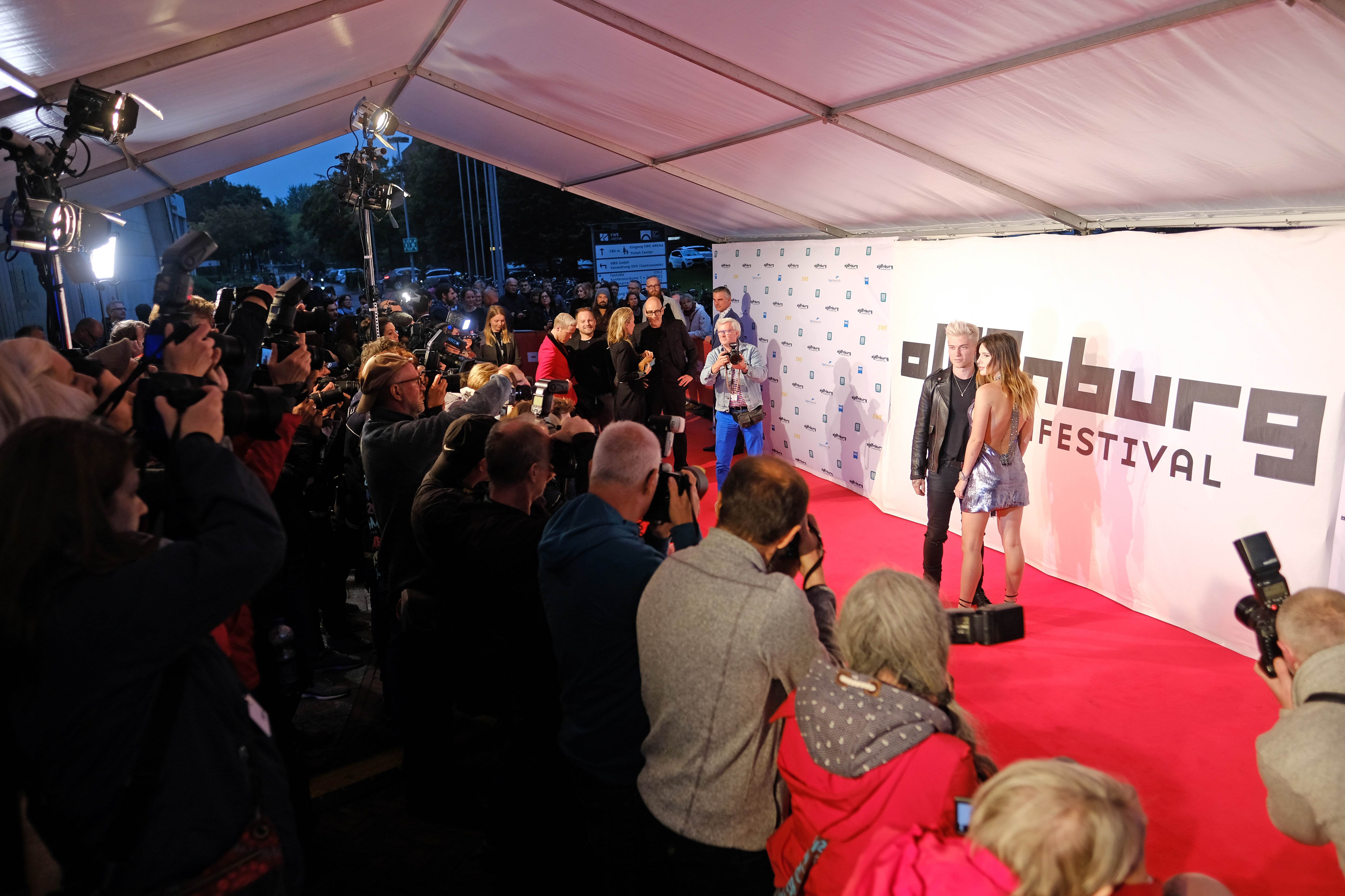 bellathornedaily_openingoldenburgffestival_28929.jpg
