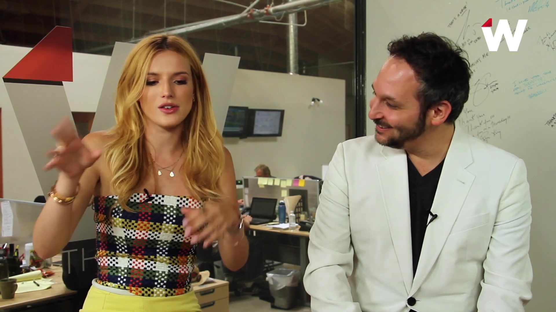 bellathornedaily_thewrap15_000111.jpg