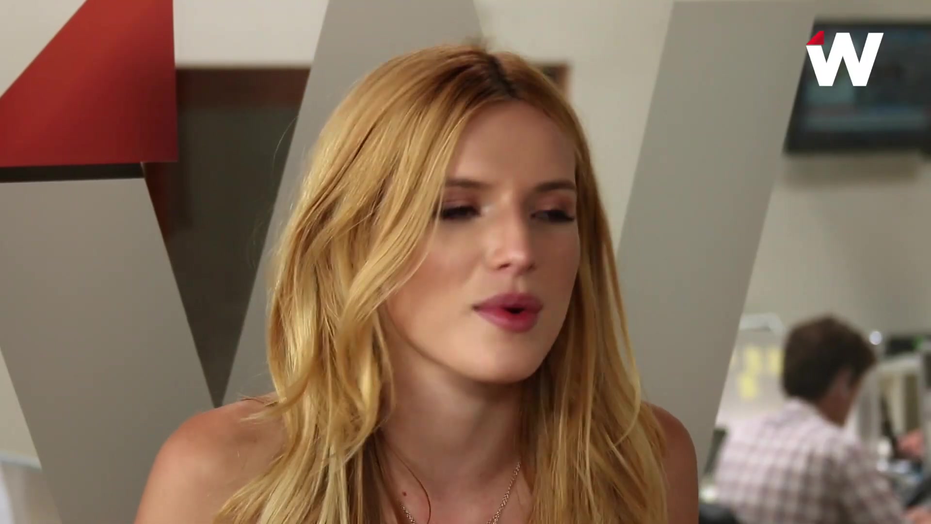 bellathornedaily_thewrap15_000118.jpg