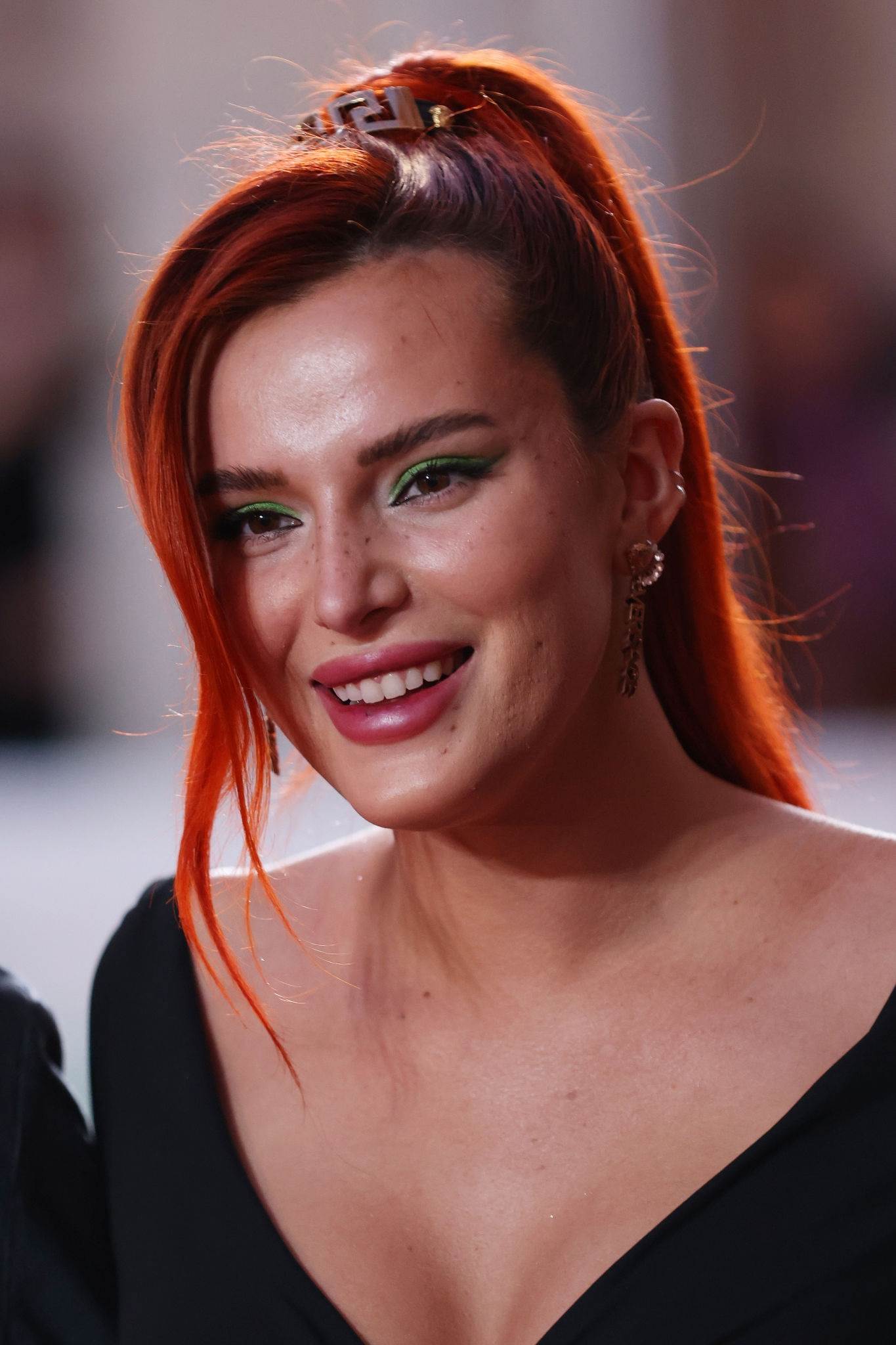 bellathornedaily_timeisup_premiere_redcarpet_rome_281129.jpg