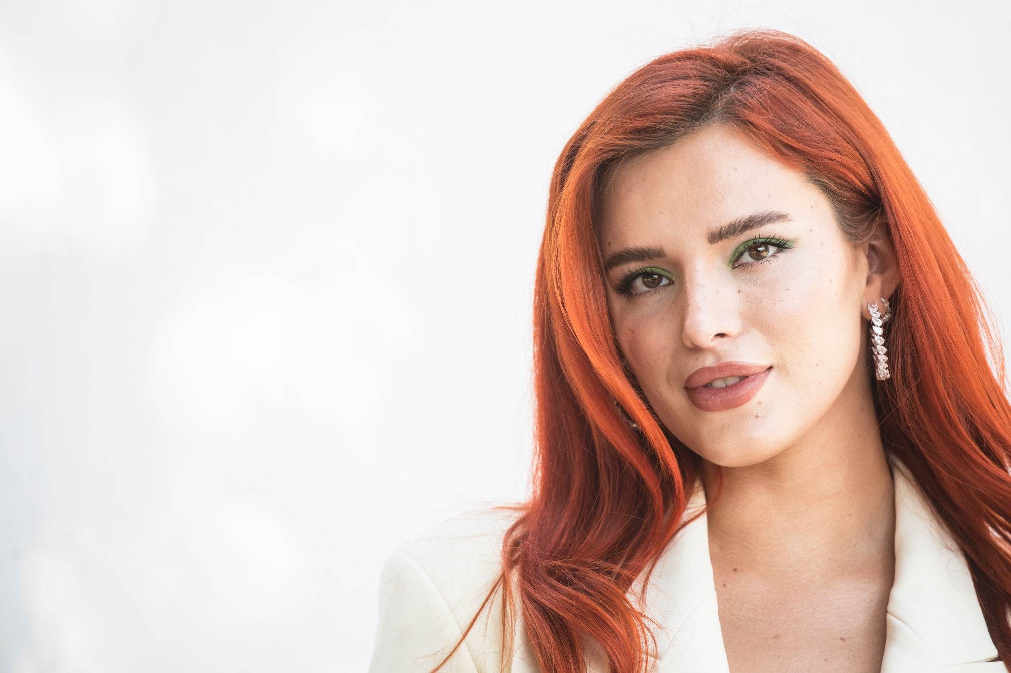 bellathornedaily_timeisup_premiere_rome_282929.jpg