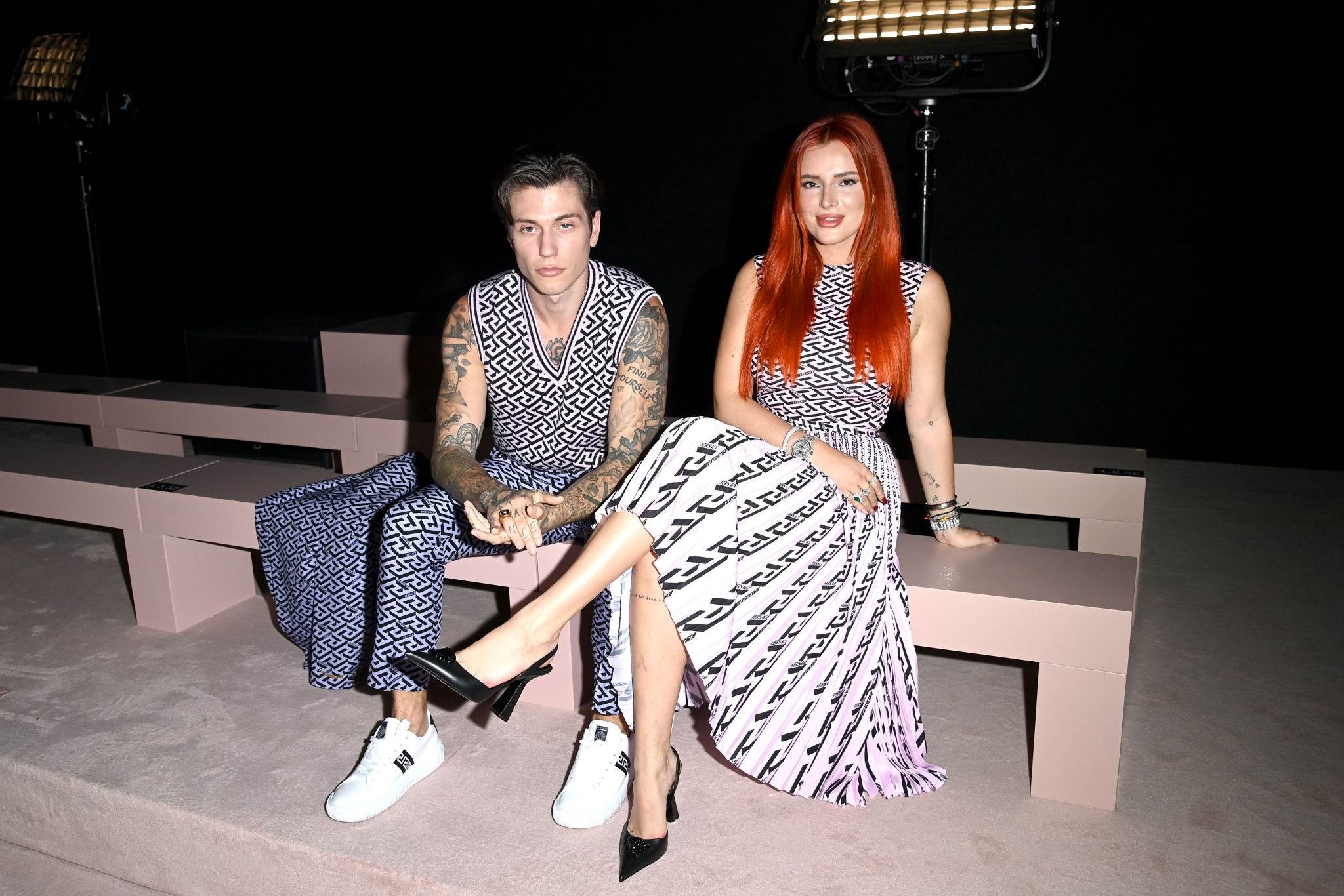 bellathornedaily_versaceshow_milan_28629.jpg bellathornedaily_versaceshow_milan_28629.jpg