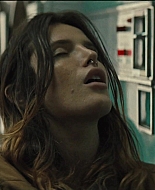 Girl_2020_1080p_BTD_003813.jpg
