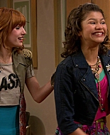 Good_Luck_Charlie_S02E13_1080p_BTD_001225.jpg