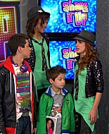 Good_Luck_Charlie_S02E13_1080p_BTD_002350.jpg