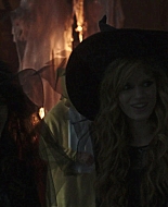 Mostly_Ghostly_Have_You_Met_My_Ghoulfriend_1080p_BluRay_BTD_009304.jpg