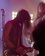 Paradise_City_2021_S01E01_1080p_BTD_004226.jpg