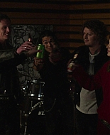 Paradise_City_2021_S01E03_1080p_BTD_004166.jpg