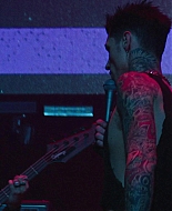 Paradise_City_2021_S01E08_1080p_BTD_002400.jpg
