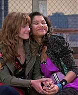 ShakeItUp_ThemeSong_BTD_093.jpg
