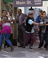 Shake_It_Up_S01E01_1080p_BTD_000120.jpg