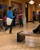 Shake_It_Up_S01E01_1080p_BTD_000760.jpg