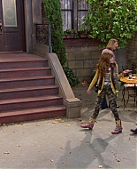 Shake_It_Up_S01E01_1080p_BTD_001106.jpg