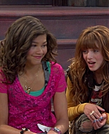 Shake_It_Up_S01E01_1080p_BTD_001167.jpg