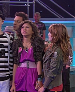 Shake_It_Up_S01E01_1080p_BTD_001640.jpg