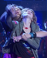 Shake_It_Up_S01E01_1080p_BTD_002054.jpg