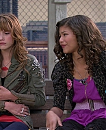 Shake_It_Up_S01E01_1080p_BTD_002244.jpg