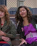 Shake_It_Up_S01E01_1080p_BTD_002246.jpg