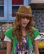 Shake_It_Up_S01E01_1080p_BTD_002456.jpg