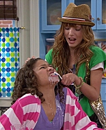 Shake_It_Up_S01E01_1080p_BTD_002509.jpg