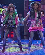 Shake_It_Up_S01E01_1080p_BTD_002746.jpg