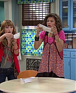 Shake_It_Up_S01E01_1080p_BTD_003150.jpg