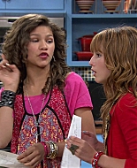 Shake_It_Up_S01E01_1080p_BTD_003185.jpg