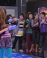 Shake_It_Up_S01E02_1080p_BTD_000164.jpg