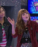Shake_It_Up_S01E02_1080p_BTD_000194.jpg