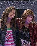 Shake_It_Up_S01E02_1080p_BTD_000214.jpg