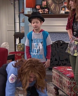 Shake_It_Up_S01E02_1080p_BTD_000642.jpg