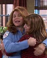 Shake_It_Up_S01E02_1080p_BTD_000661.jpg