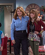 Shake_It_Up_S01E02_1080p_BTD_000670.jpg