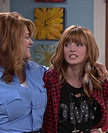Shake_It_Up_S01E02_1080p_BTD_000678.jpg