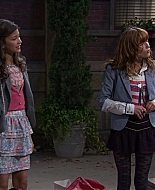 Shake_It_Up_S01E02_1080p_BTD_001069.jpg