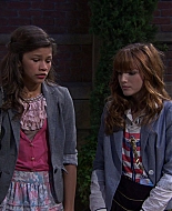 Shake_It_Up_S01E02_1080p_BTD_001217.jpg