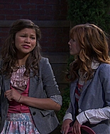 Shake_It_Up_S01E02_1080p_BTD_001233.jpg