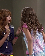 Shake_It_Up_S01E02_1080p_BTD_001974.jpg