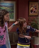 Shake_It_Up_S01E02_1080p_BTD_002072.jpg