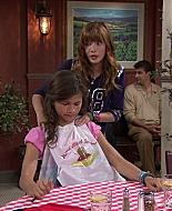 Shake_It_Up_S01E02_1080p_BTD_002343.jpg