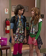 Shake_It_Up_S01E03_1080p_BTD_001190.jpg