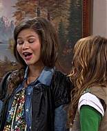 Shake_It_Up_S01E03_1080p_BTD_001204.jpg