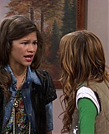 Shake_It_Up_S01E03_1080p_BTD_001230.jpg