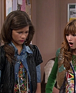 Shake_It_Up_S01E03_1080p_BTD_001261.jpg
