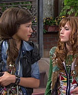 Shake_It_Up_S01E03_1080p_BTD_001597.jpg
