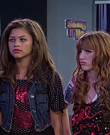 Shake_It_Up_S01E03_1080p_BTD_001964.jpg