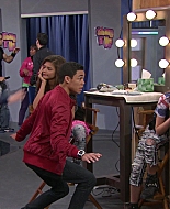 Shake_It_Up_S01E03_1080p_BTD_002518.jpg