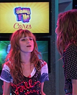 Shake_It_Up_S01E03_1080p_BTD_002716.jpg