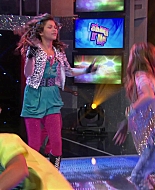 Shake_It_Up_S01E04_1080p_BTD_000055.jpg